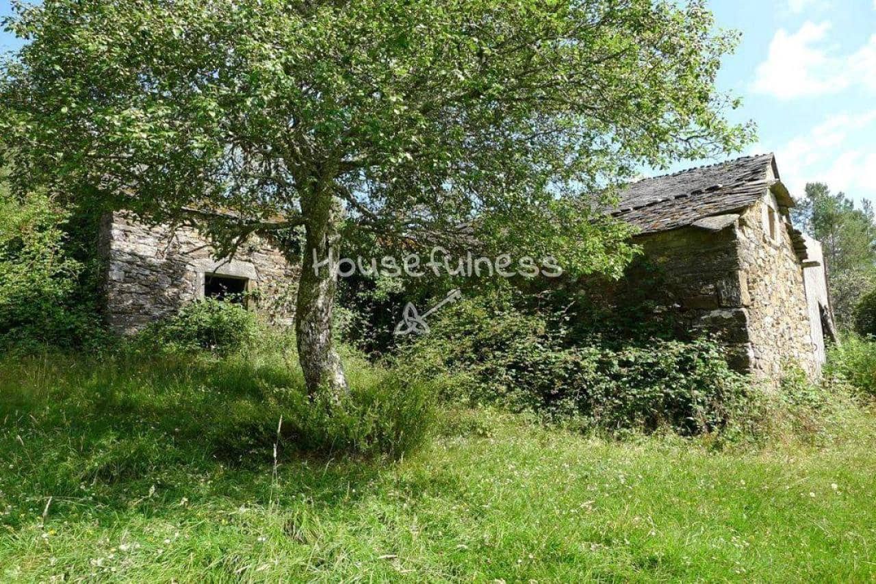 6 soveværelse Finca/Landehus til salg i Monfero - € 150.000 (Ref: 9236039)