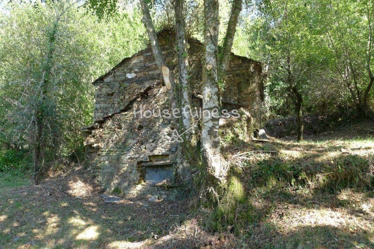 6 soveværelse Finca/Landehus til salg i Monfero - € 150.000 (Ref: 9236039)