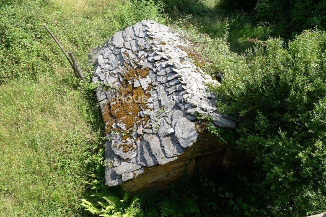 6 soveværelse Finca/Landehus til salg i Monfero - € 150.000 (Ref: 9236039)