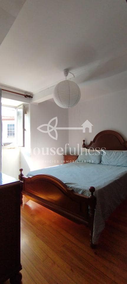 Casa de 3 habitaciones en Ferrol en venta - 110.000 € (Ref: 9239554)