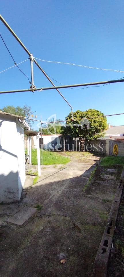 Casa de 3 habitaciones en Ferrol en venta - 110.000 € (Ref: 9239554)