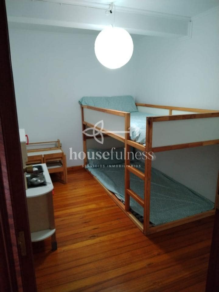 Casa de 3 habitaciones en Ferrol en venta - 110.000 € (Ref: 9239554)