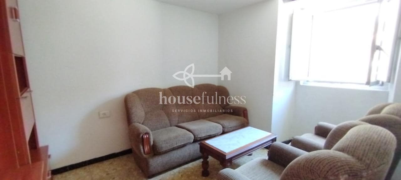 Casa de 3 habitaciones en Ferrol en venta - 110.000 € (Ref: 9239554)