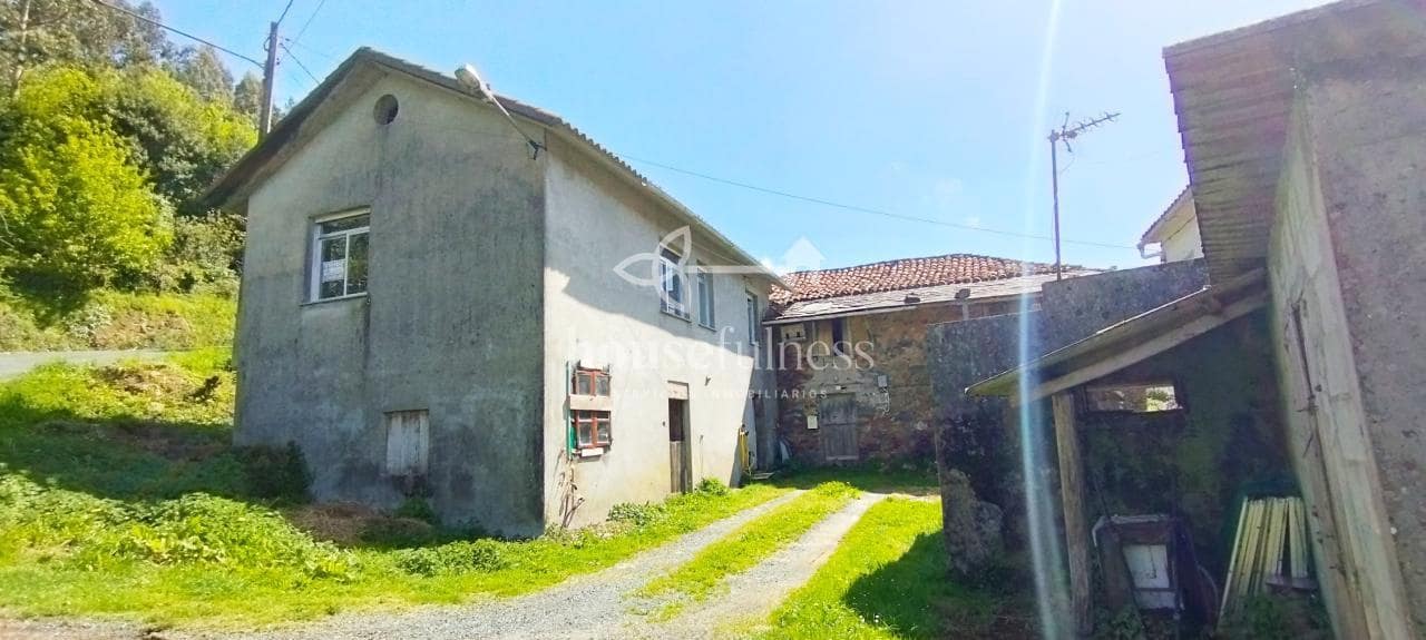 5 slaapkamer Finca/Landhuis te koop in Cerdido met garage - € 70.000 (Ref: 9242724)