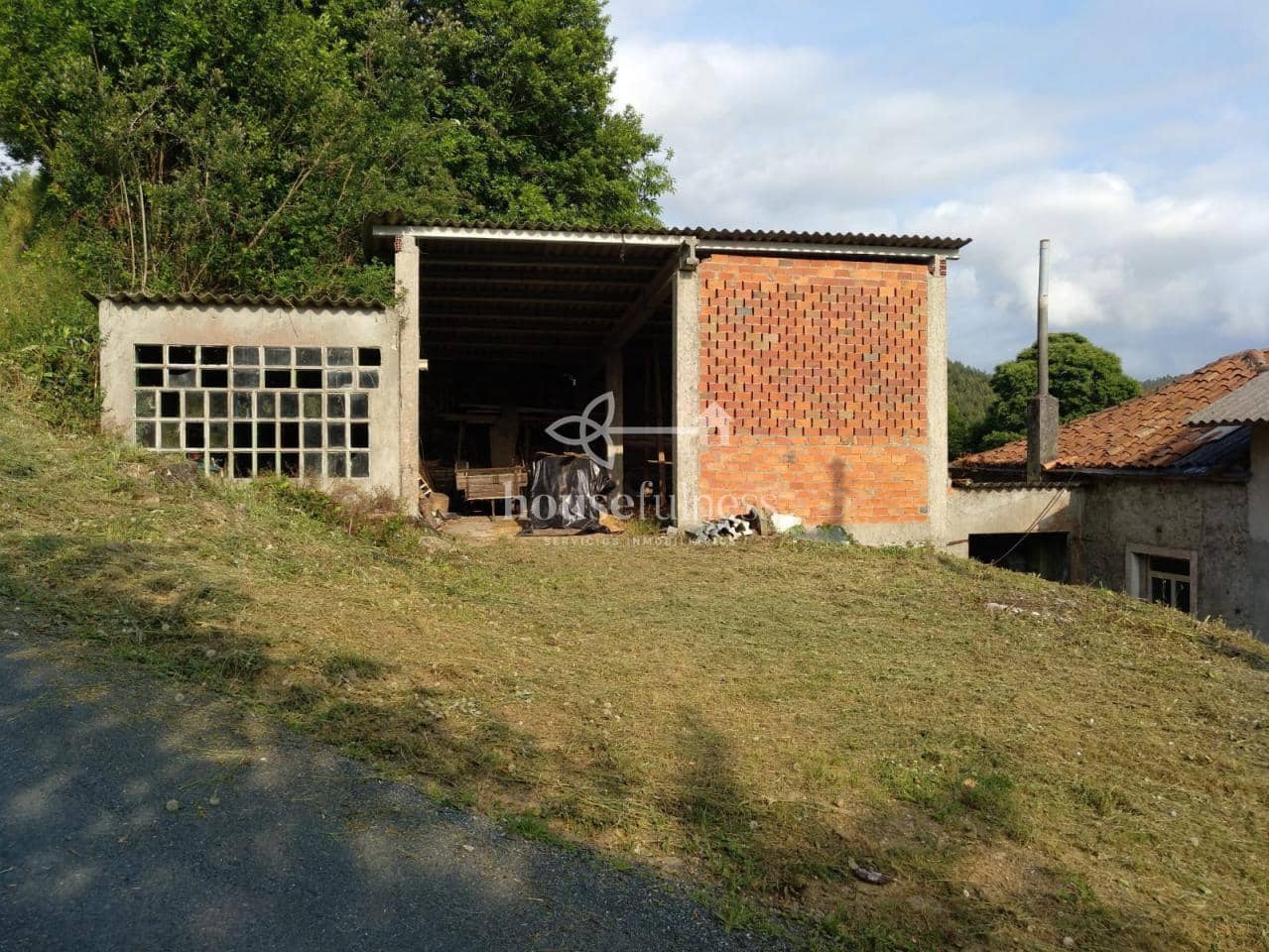 5 slaapkamer Finca/Landhuis te koop in Cerdido met garage - € 70.000 (Ref: 9242724)