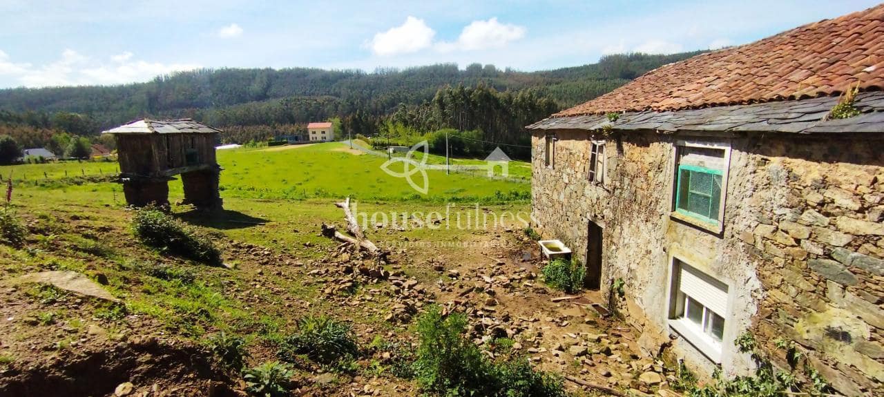 5 slaapkamer Finca/Landhuis te koop in Cerdido met garage - € 70.000 (Ref: 9242724)