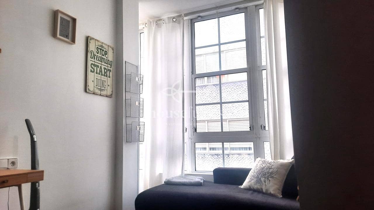 2 sovrum Lägenhet att hyra i Ferrol - 600 € (Ref: 9251884)