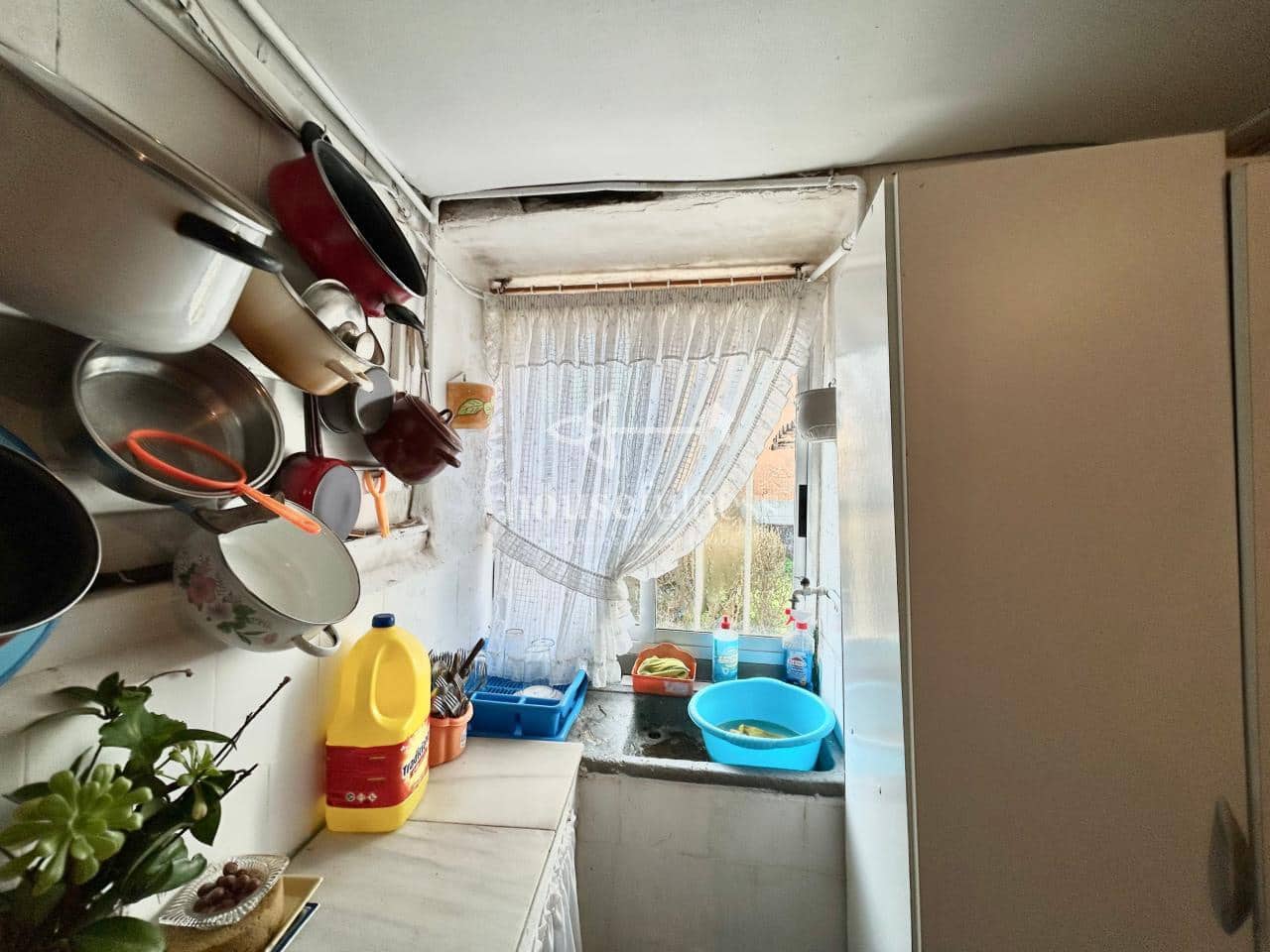 Omakotitalo myytävänä paikassa Ferrol - 105 000 € (Ref: 9251885)