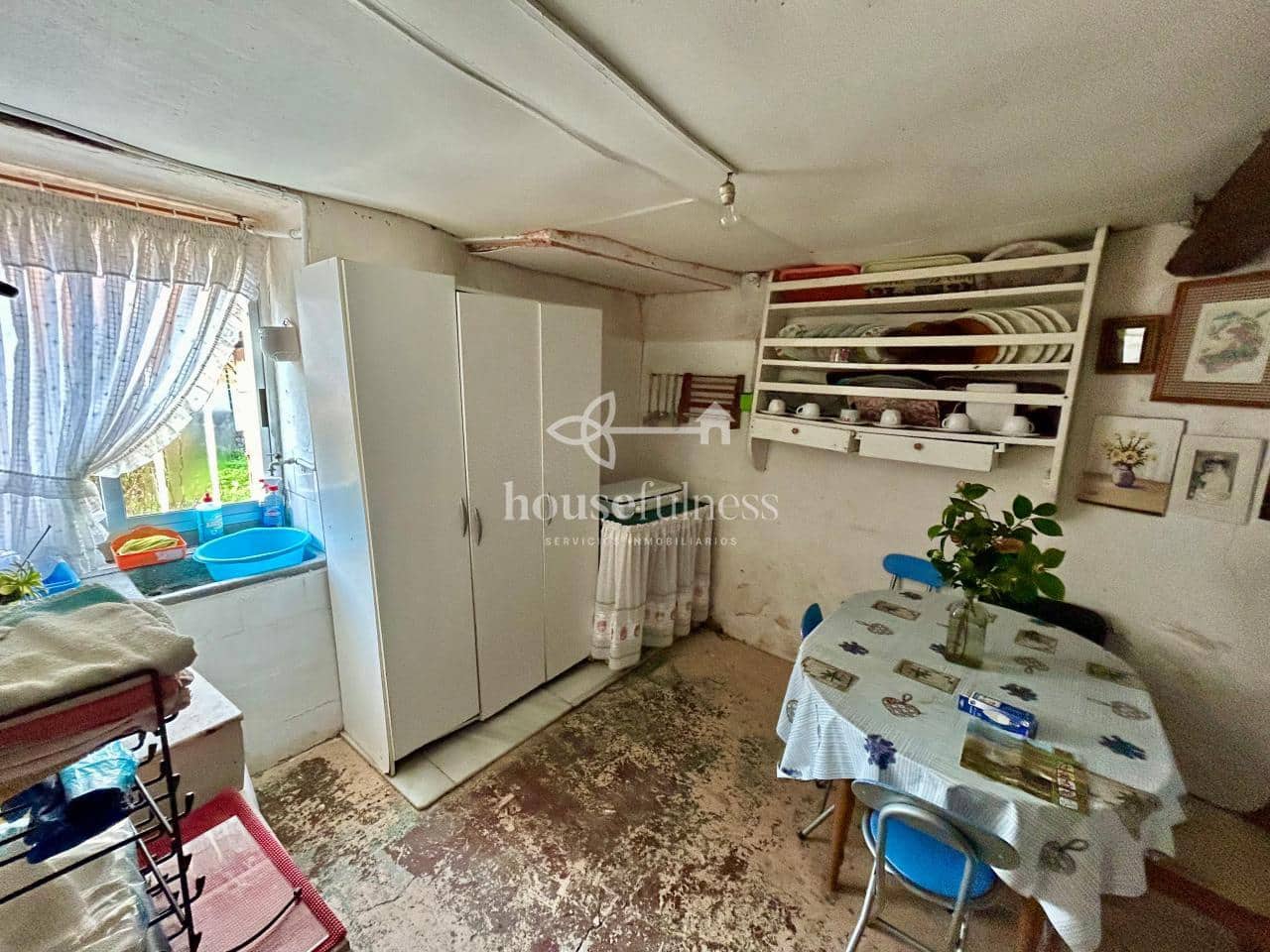 Omakotitalo myytävänä paikassa Ferrol - 105 000 € (Ref: 9251885)
