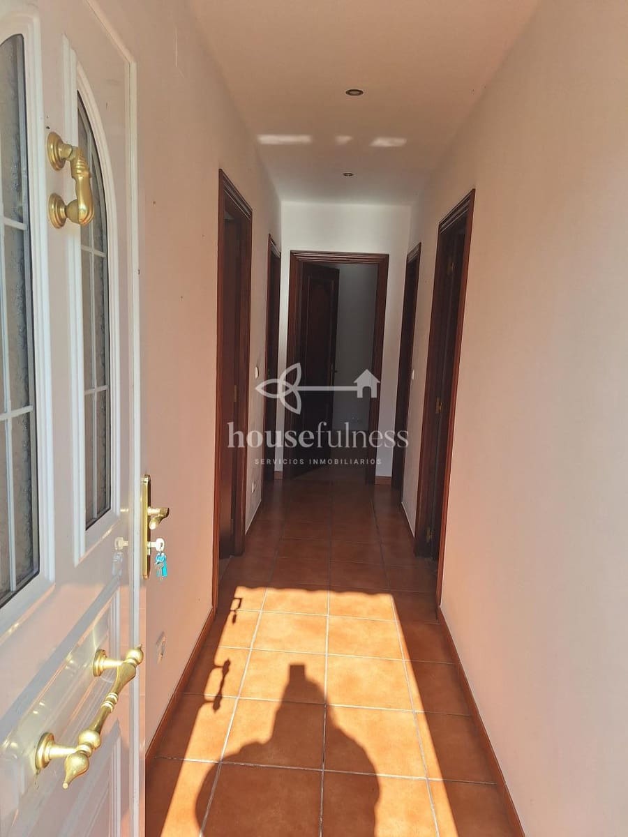 2 bedroom Villa for sale in Moeche with garage - € 125,000 (Ref: 9251886)