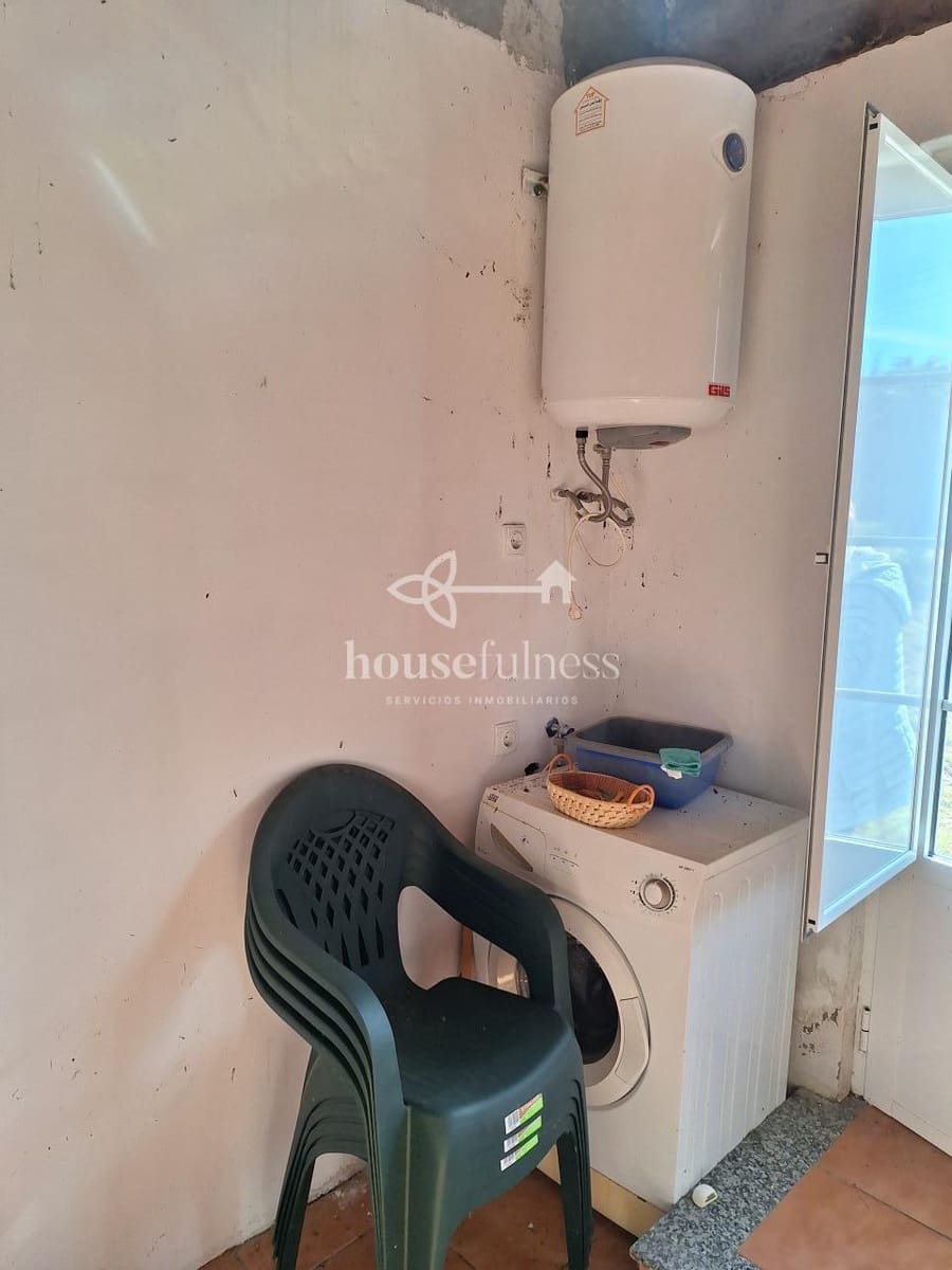 2 bedroom Villa for sale in Moeche with garage - € 125,000 (Ref: 9251886)