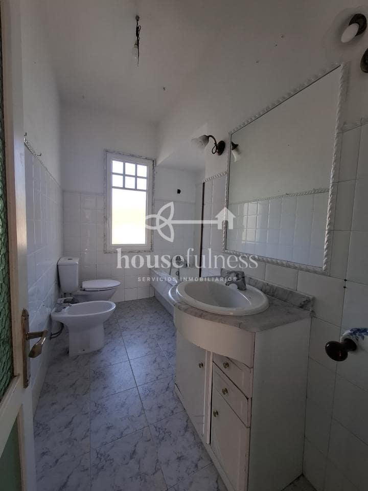 Casa de 5 habitaciones en San Sadurniño en venta con garaje - 190.000 € (Ref: 9251888)