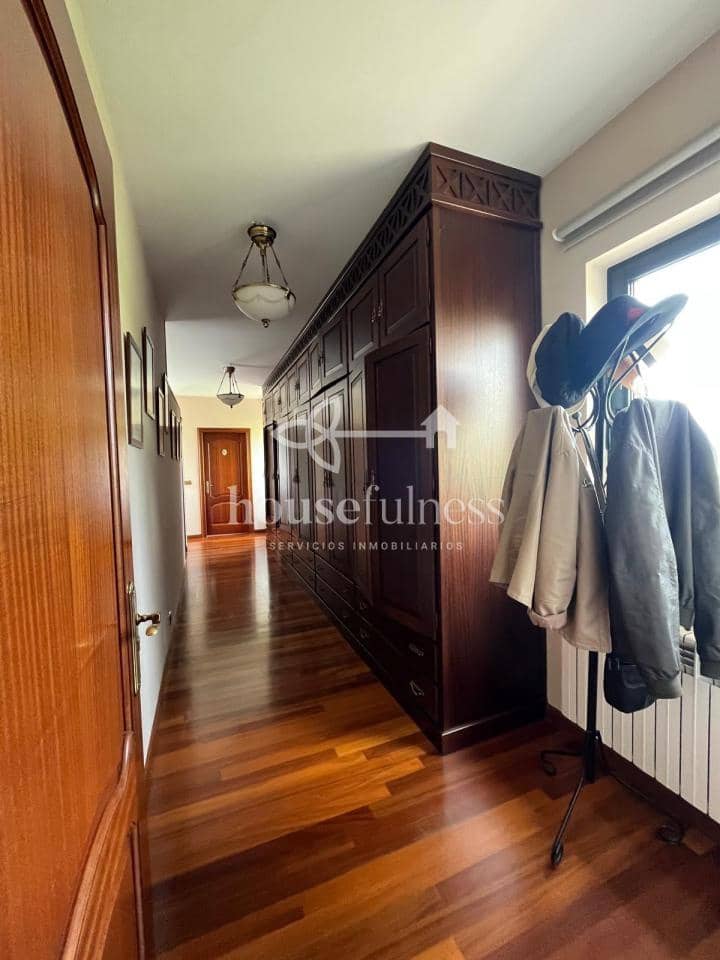 Chalet de 3 habitaciones en Fene en venta con piscina garaje - 430.000 € (Ref: 9251889)