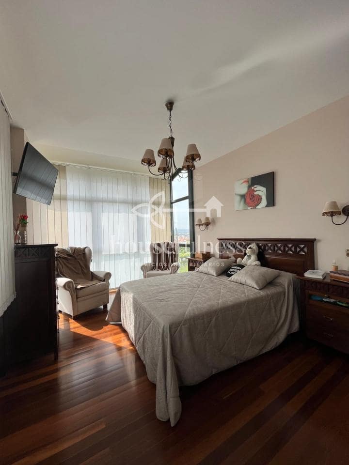 Chalet de 3 habitaciones en Fene en venta con piscina garaje - 430.000 € (Ref: 9251889)