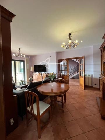 Chalet de 3 habitaciones en Fene en venta con piscina garaje - 430.000 € (Ref: 9251889)