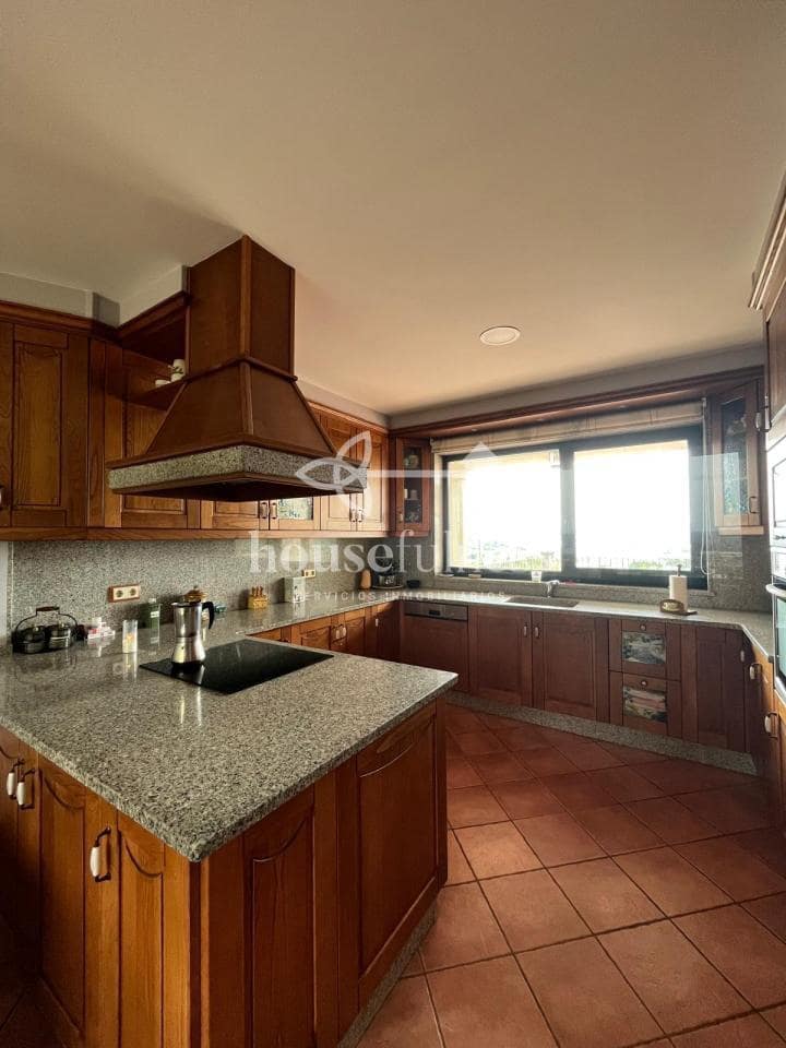 Chalet de 3 habitaciones en Fene en venta con piscina garaje - 430.000 € (Ref: 9251889)