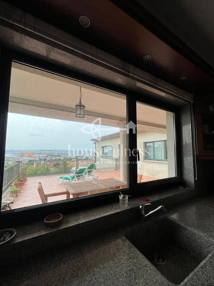 Chalet de 3 habitaciones en Fene en venta con piscina garaje - 430.000 € (Ref: 9251889)