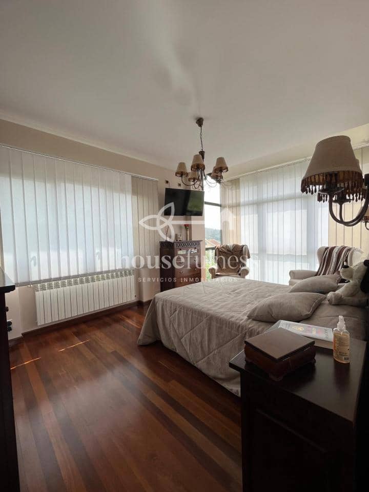 Chalet de 3 habitaciones en Fene en venta con piscina garaje - 430.000 € (Ref: 9251889)