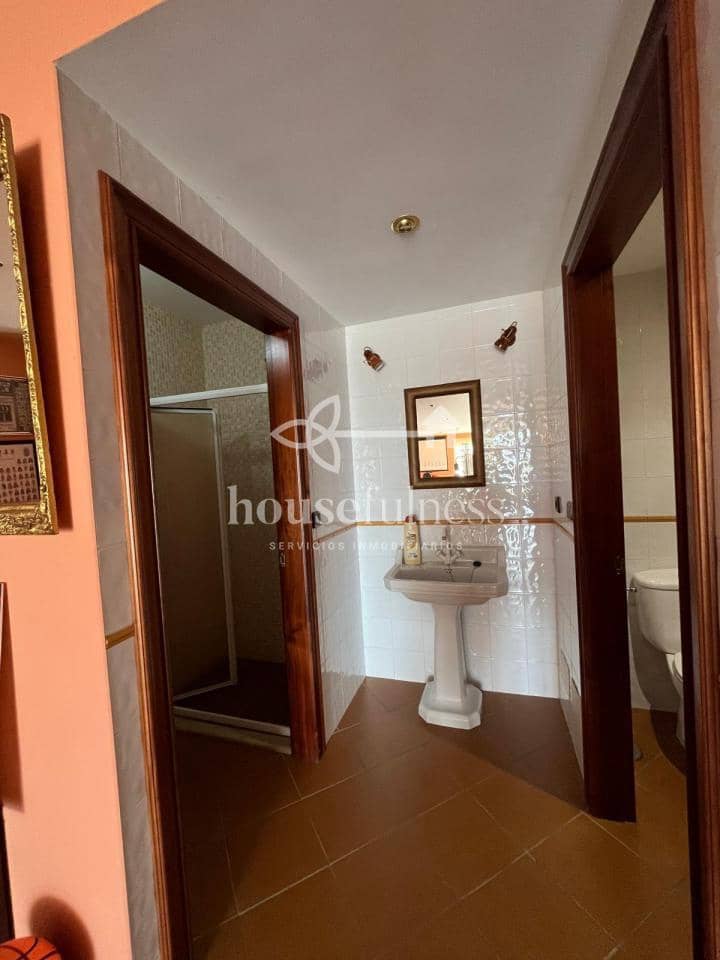 Chalet de 3 habitaciones en Fene en venta con piscina garaje - 430.000 € (Ref: 9251889)