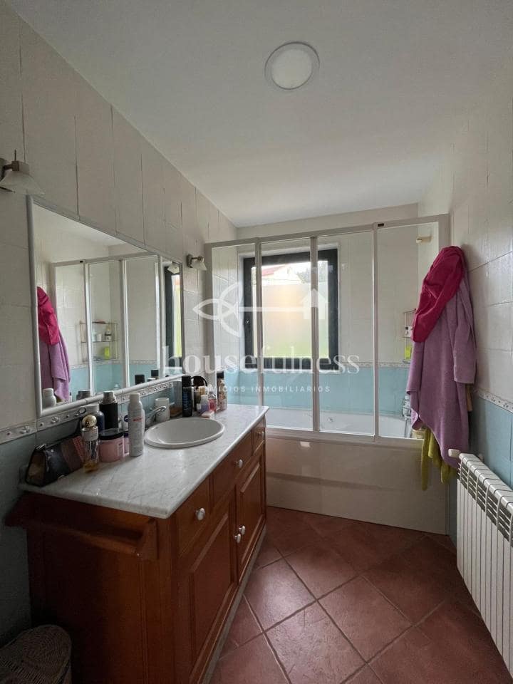 Chalet de 3 habitaciones en Fene en venta con piscina garaje - 430.000 € (Ref: 9251889)