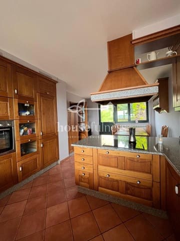 Chalet de 3 habitaciones en Fene en venta con piscina garaje - 430.000 € (Ref: 9251889)