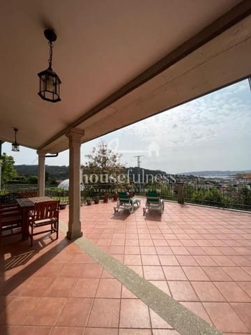 Chalet de 3 habitaciones en Fene en venta con piscina garaje - 430.000 € (Ref: 9251889)