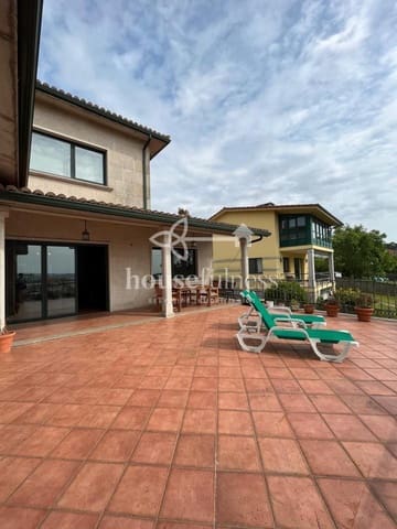 Chalet de 3 habitaciones en Fene en venta con piscina garaje - 430.000 € (Ref: 9251889)