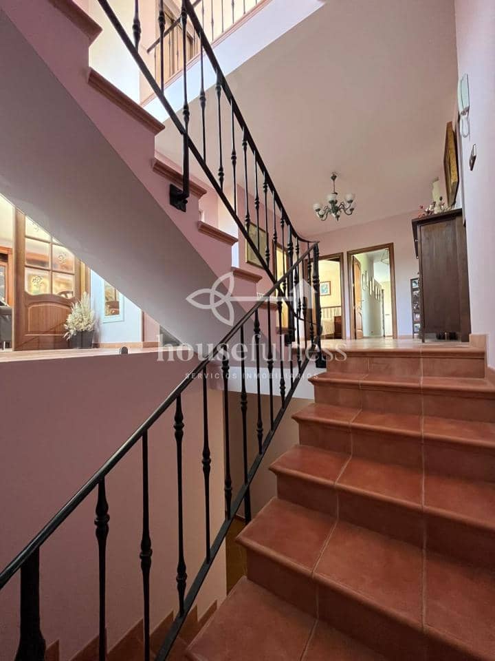 Chalet de 3 habitaciones en Fene en venta con piscina garaje - 430.000 € (Ref: 9251889)