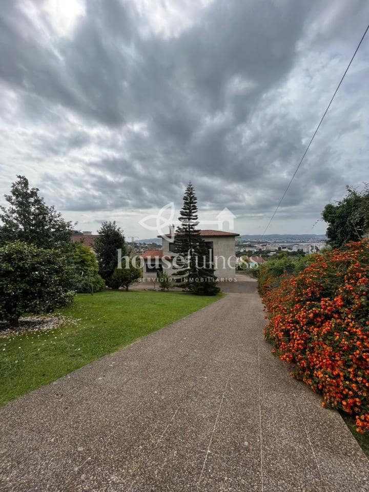 Chalet de 3 habitaciones en Fene en venta con piscina garaje - 430.000 € (Ref: 9251889)