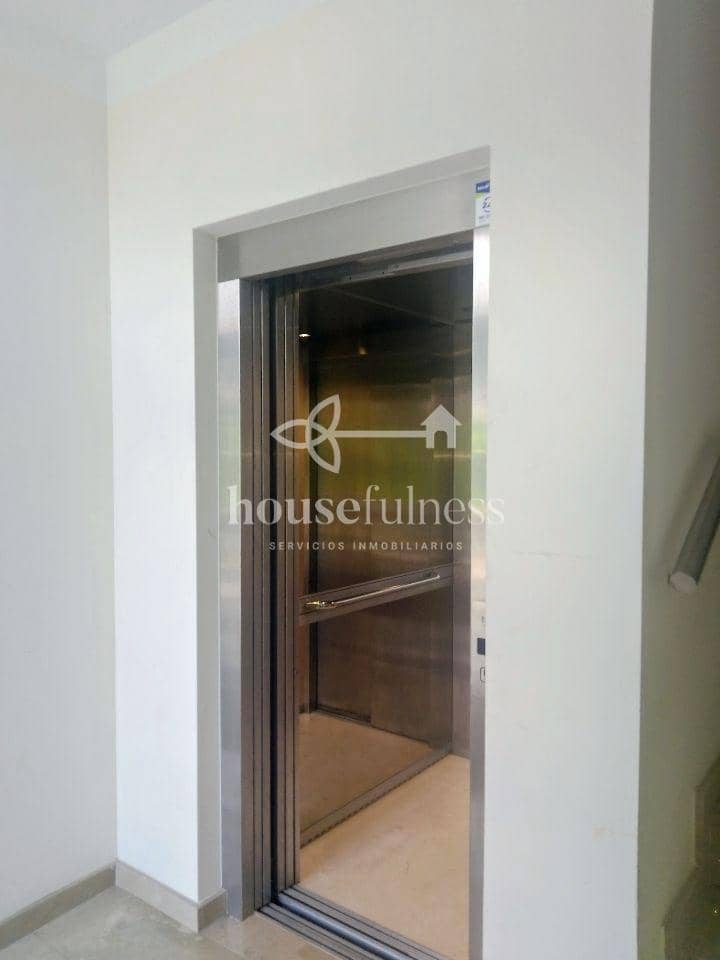 2 soverom Leilighet til salgs i Ferrol med garasje - € 129 000 (Ref: 9254736)