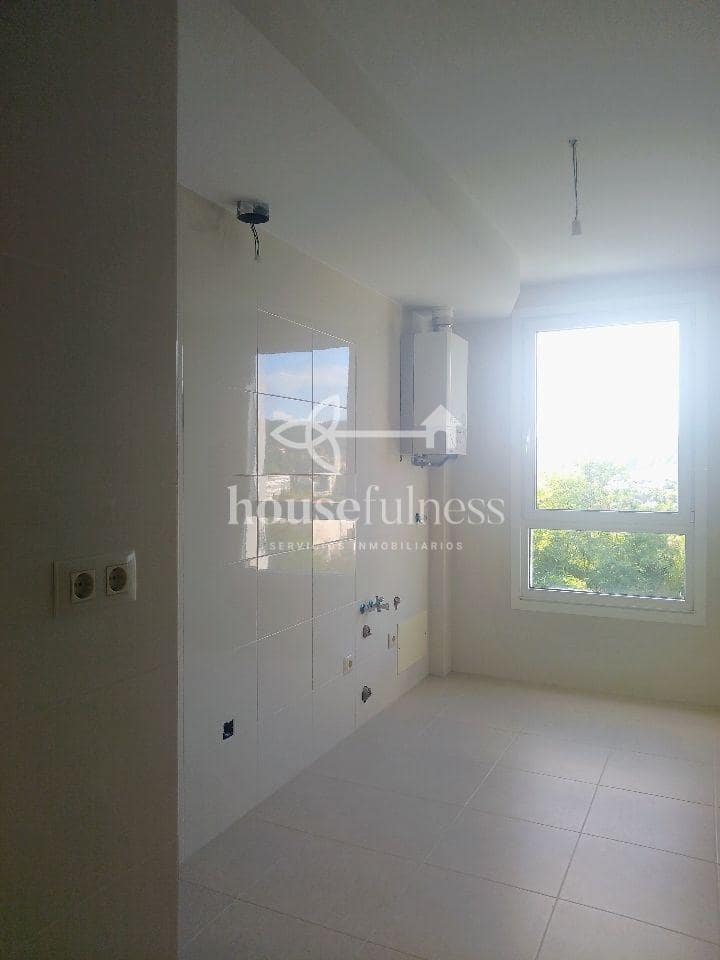 2 soverom Leilighet til salgs i Ferrol med garasje - € 129 000 (Ref: 9254736)