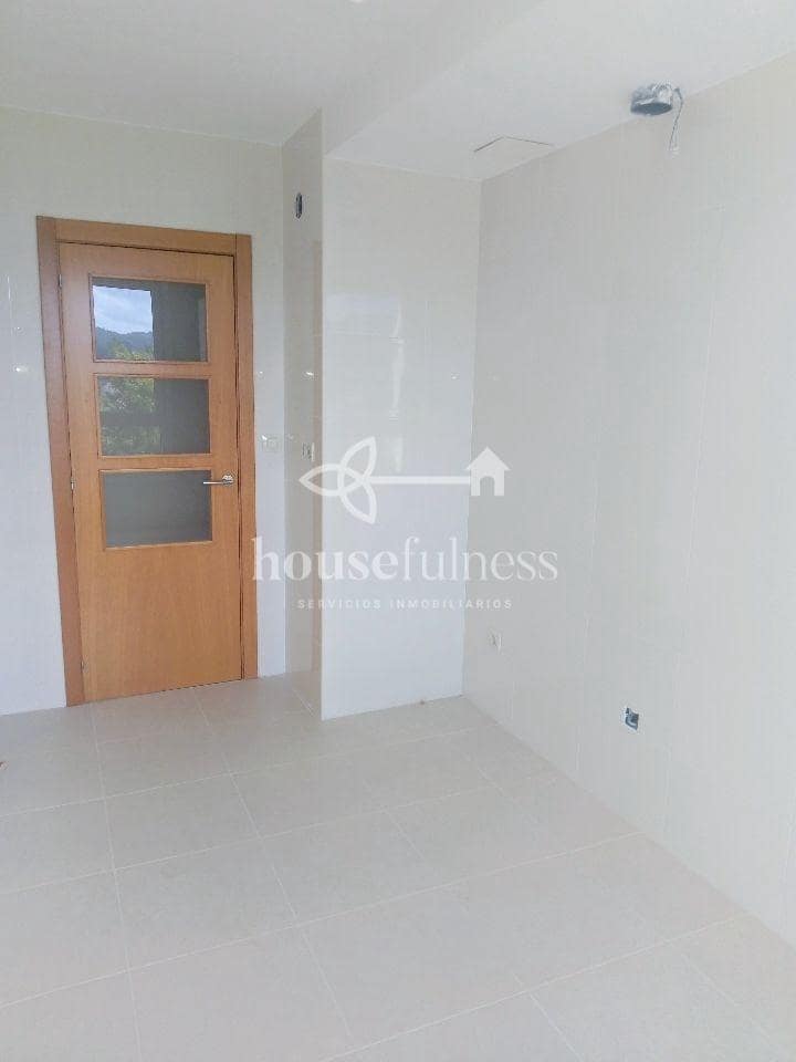 2 soverom Leilighet til salgs i Ferrol med garasje - € 129 000 (Ref: 9254736)