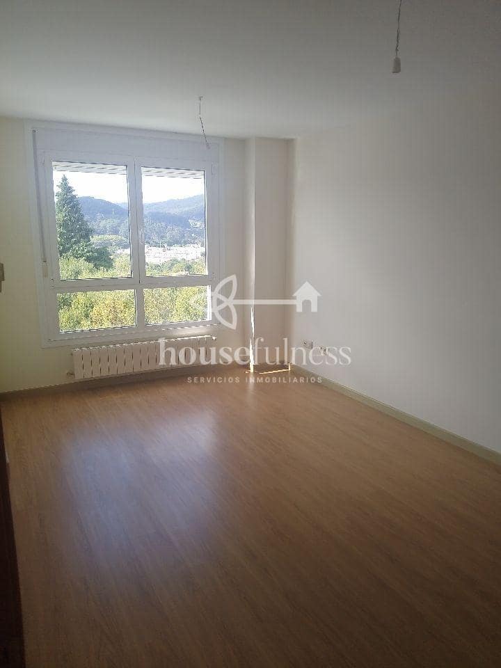 2 soverom Leilighet til salgs i Ferrol med garasje - € 129 000 (Ref: 9254736)