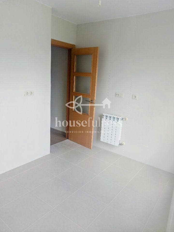 2 soverom Leilighet til salgs i Ferrol med garasje - € 129 000 (Ref: 9254736)