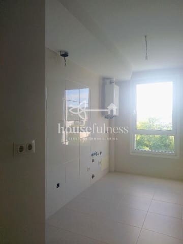 2 sovrum Lägenhet till salu i Ferrol med garage - 129 000 € (Ref: 9254736)