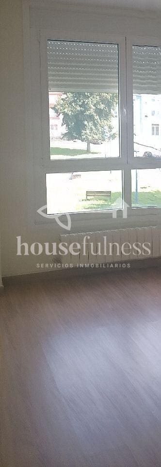 2 soverom Leilighet til salgs i Ferrol med garasje - € 129 000 (Ref: 9254736)