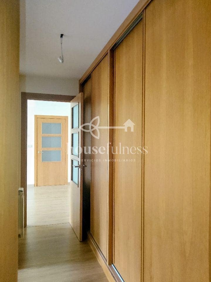 2 soverom Leilighet til salgs i Ferrol med garasje - € 129 000 (Ref: 9254736)