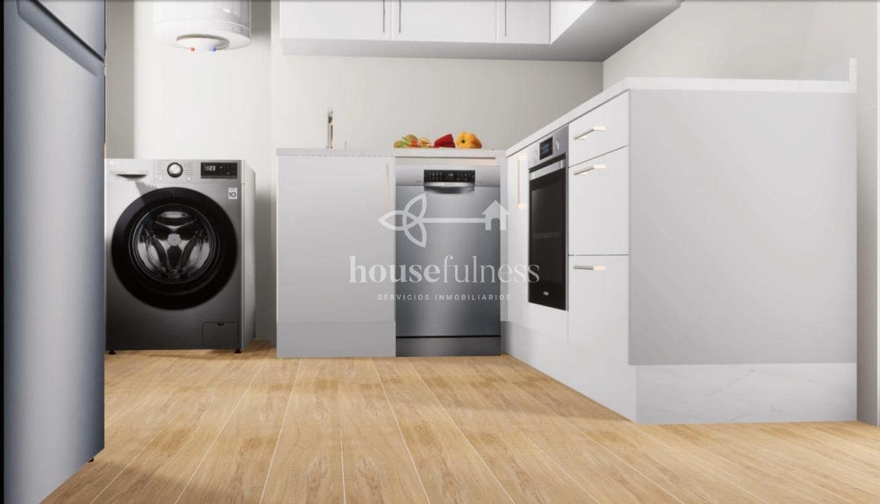 2 soverom Leilighet til salgs i Ferrol med garasje - € 129 000 (Ref: 9254736)