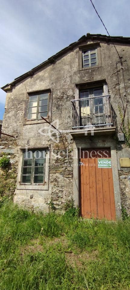 Townhouse for sale in Moeche - € 28,000 (Ref: 9254737)