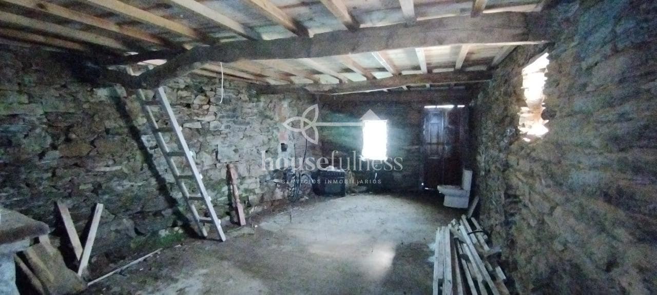 Townhouse for sale in Moeche - € 28,000 (Ref: 9254737)