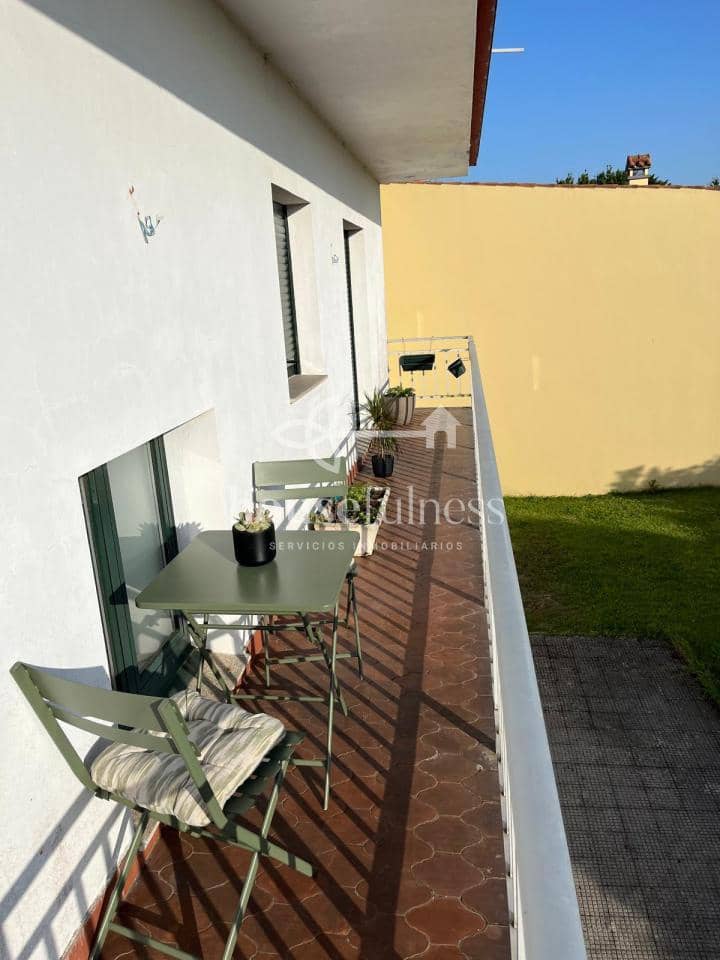 8 bedroom Townhouse for sale in Pontedeume - € 225,000 (Ref: 9256782)