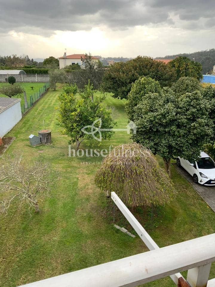 8 bedroom Townhouse for sale in Pontedeume - € 225,000 (Ref: 9256782)