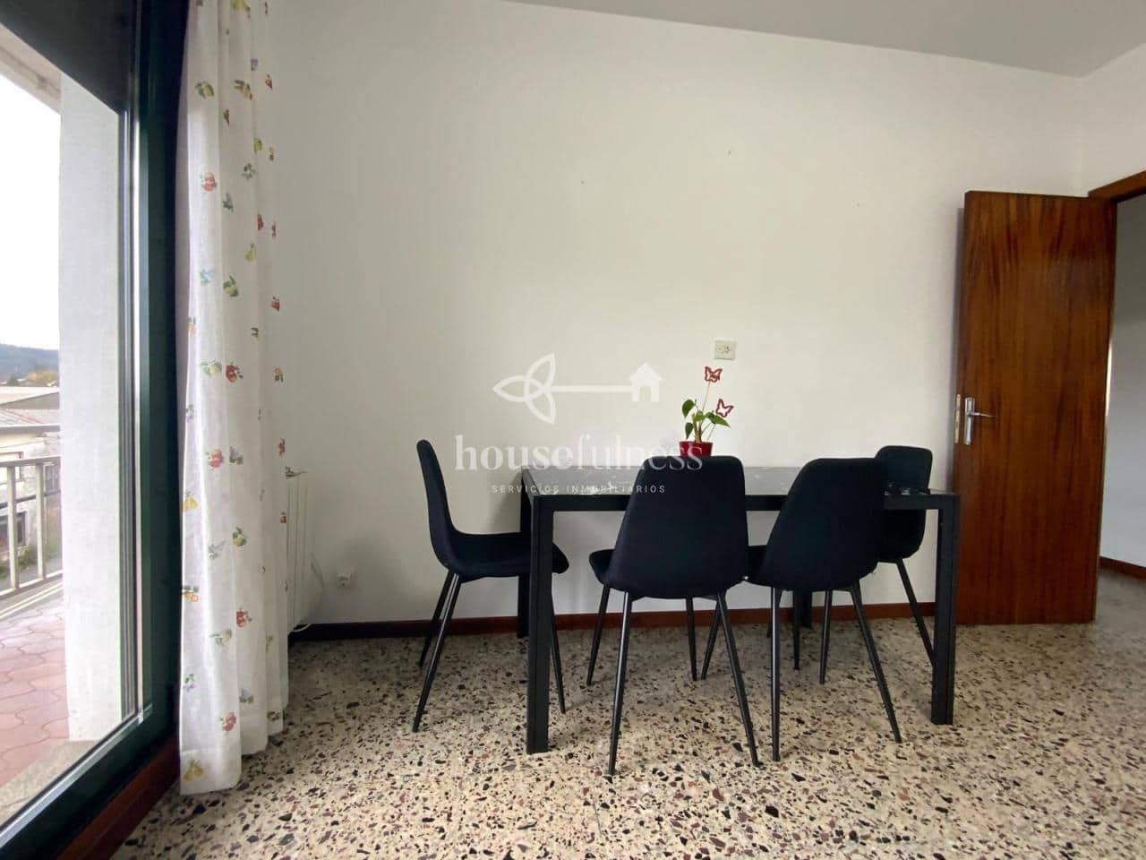 8 bedroom Townhouse for sale in Pontedeume - € 225,000 (Ref: 9256782)