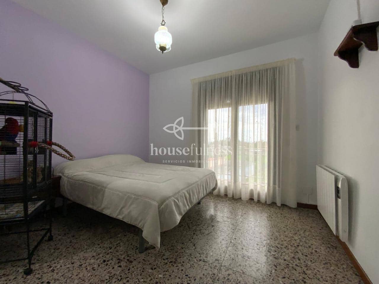 8 bedroom Townhouse for sale in Pontedeume - € 225,000 (Ref: 9256782)