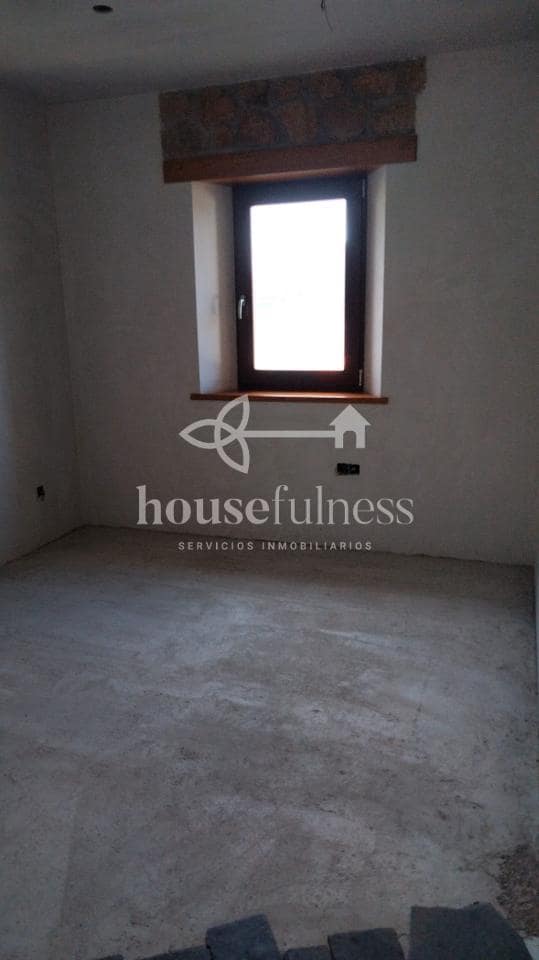 4 soveværelse Villa til salg i O Vicedo med garage - € 348.000 (Ref: 9264046)