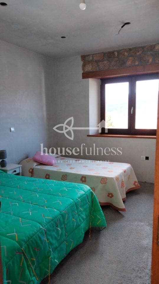 4 soveværelse Villa til salg i O Vicedo med garage - € 348.000 (Ref: 9264046)