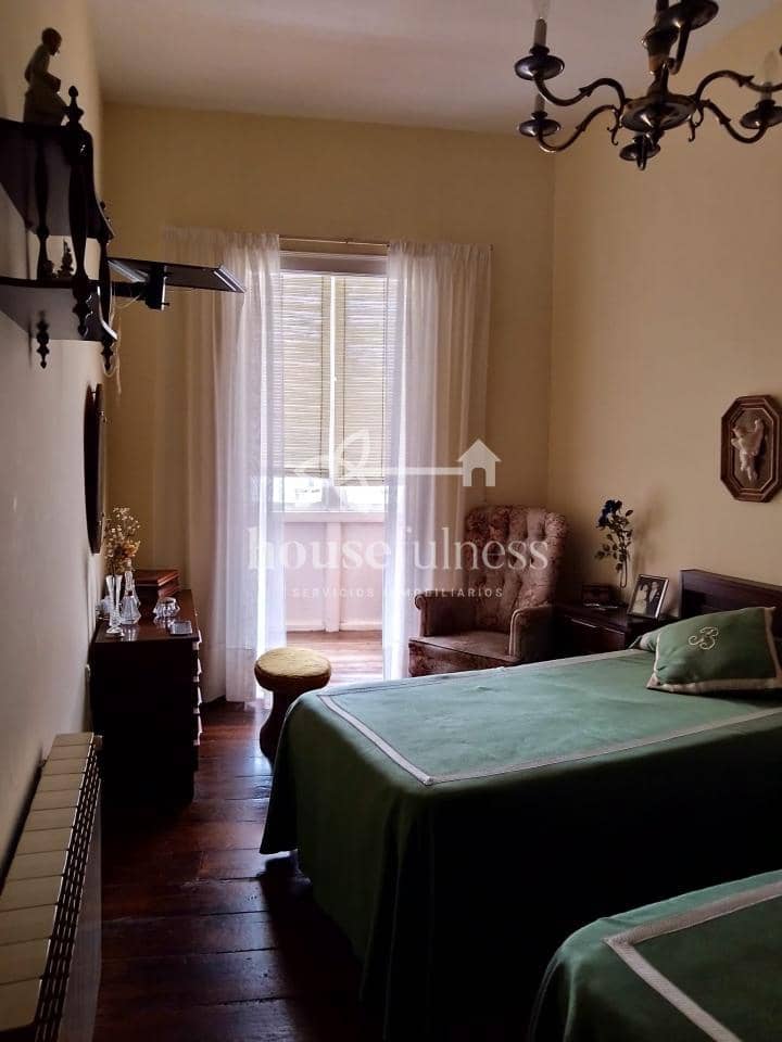 10 makuuhuone Maalaistalo myytävänä paikassa Ferrol mukana 
autotalli - 159 000 € (Ref: 9269203)