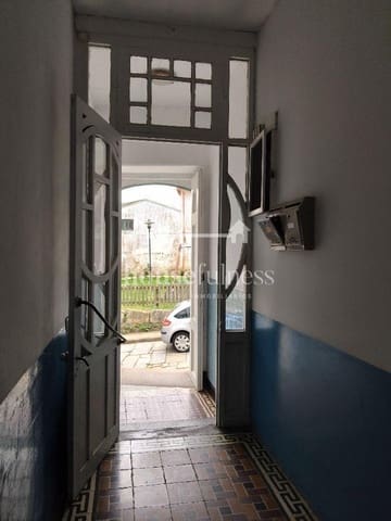 10 slaapkamer Finca/Landhuis te koop in Ferrol met garage - € 159.000 (Ref: 9269203)