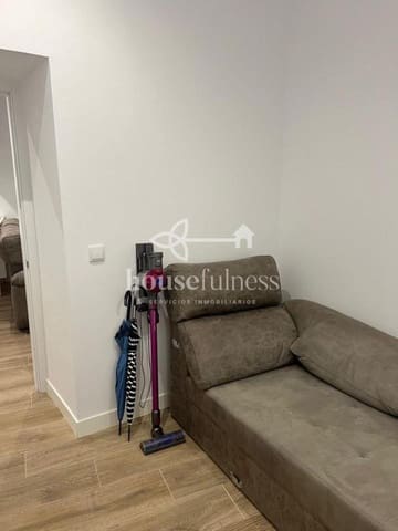 3 bedroom Flat for sale in Ferrol - € 120,000 (Ref: 9272117)