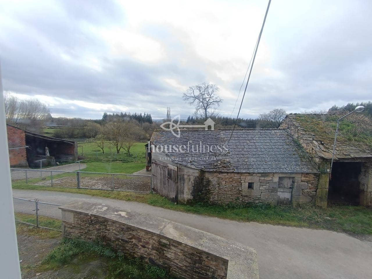 8 makuuhuone Maalaistalo myytävänä paikassa Friol mukana 
autotalli - 129 000 € (Ref: 9276063)